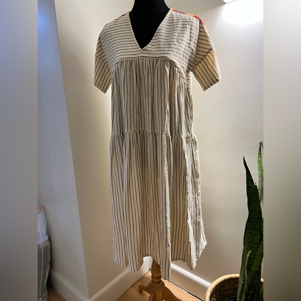 Pink Chicken neutral dress with embroidery detail Sz small